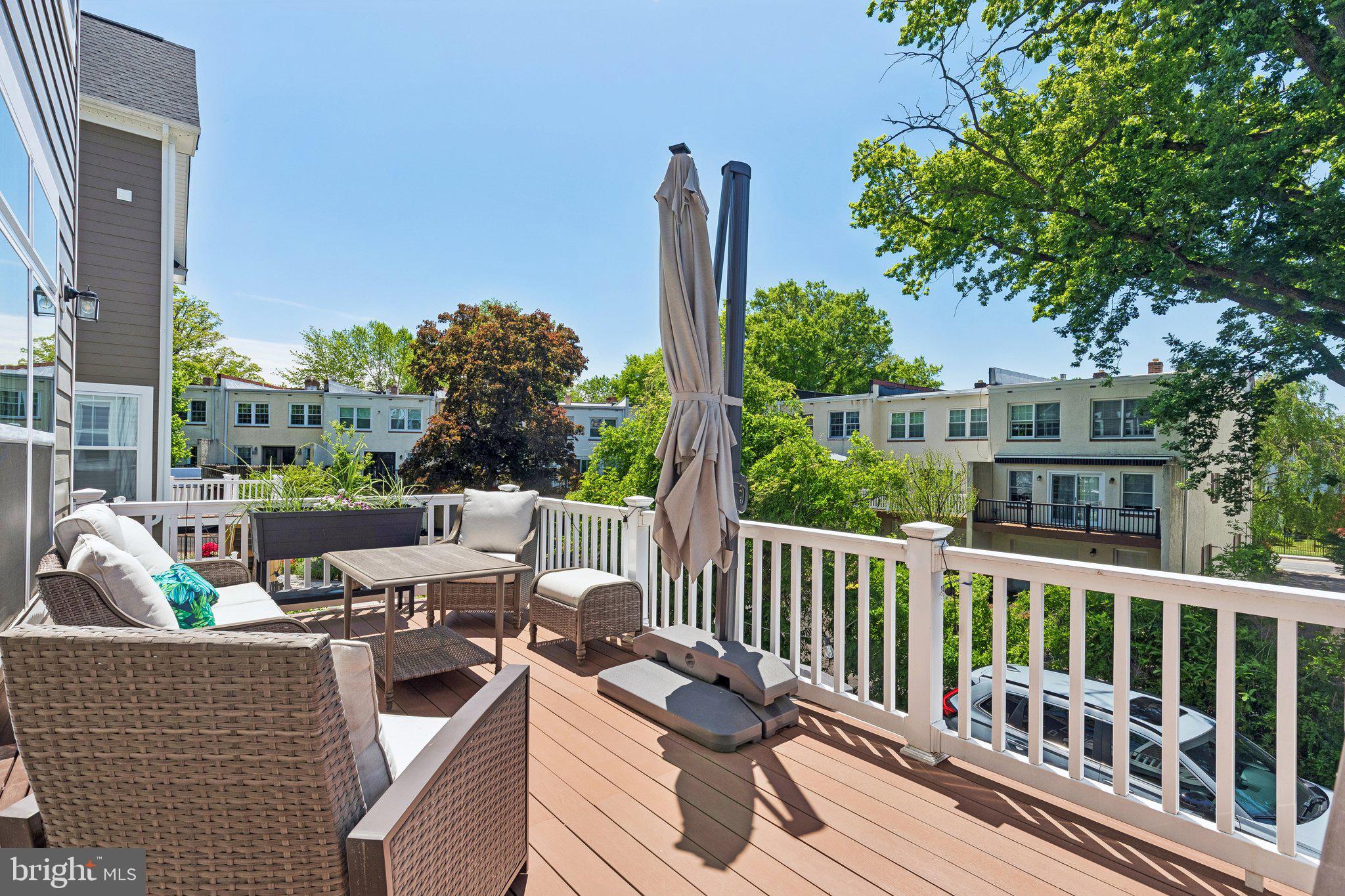 122 N PROVIDENCE ROAD
