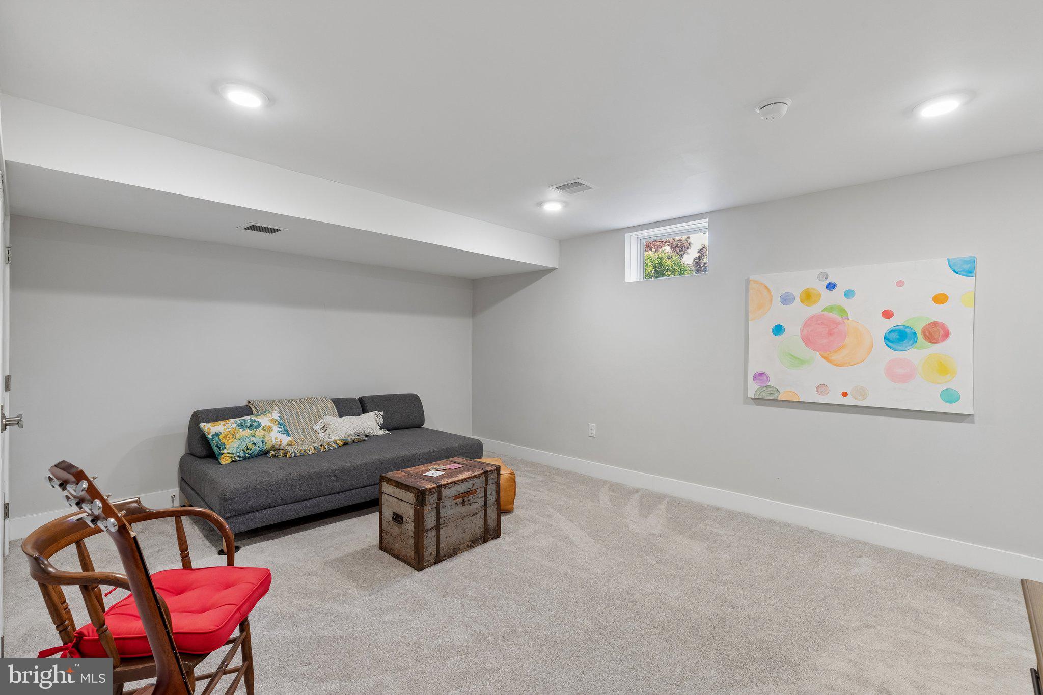 122 N PROVIDENCE ROAD