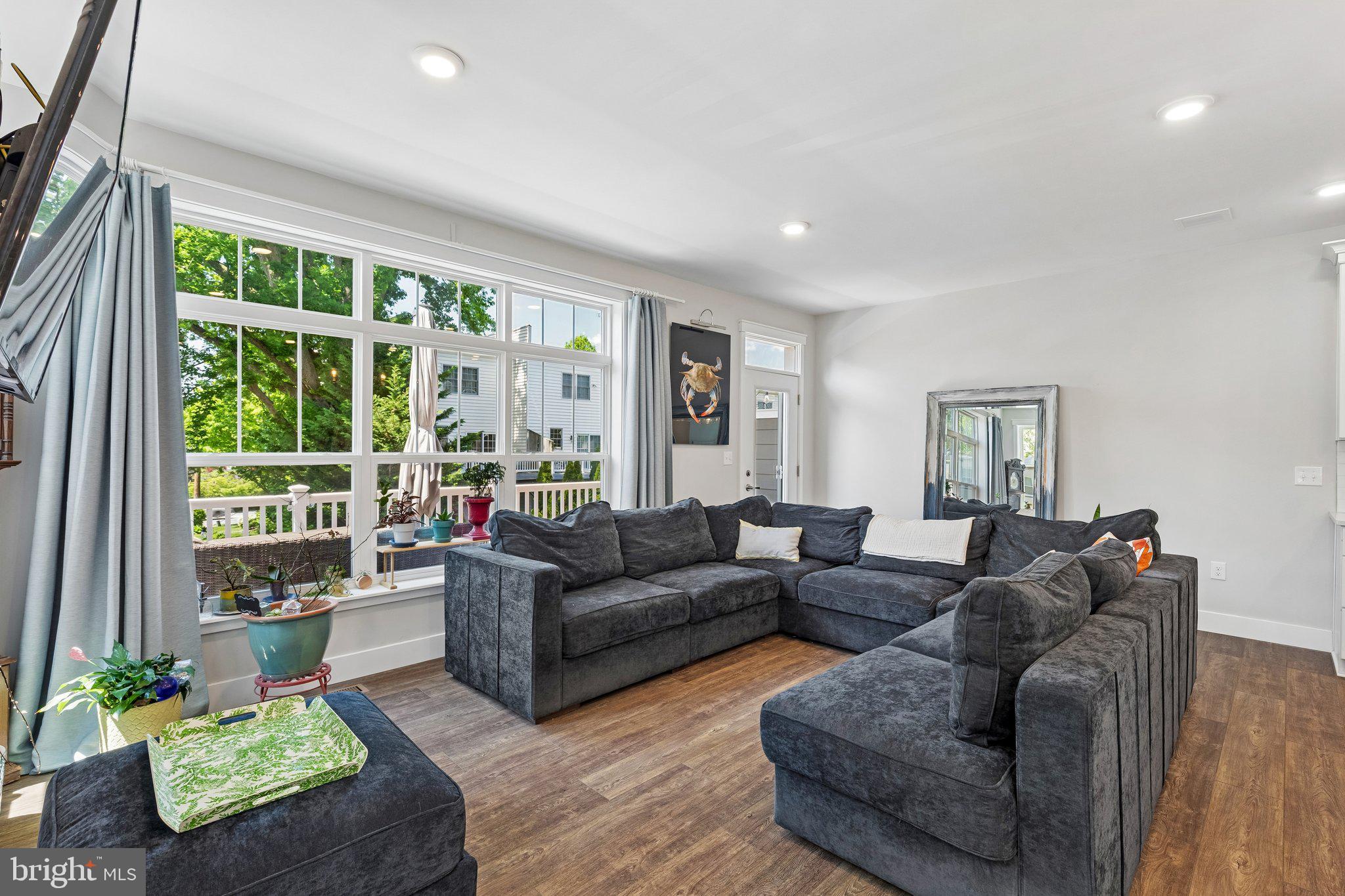 122 N PROVIDENCE ROAD