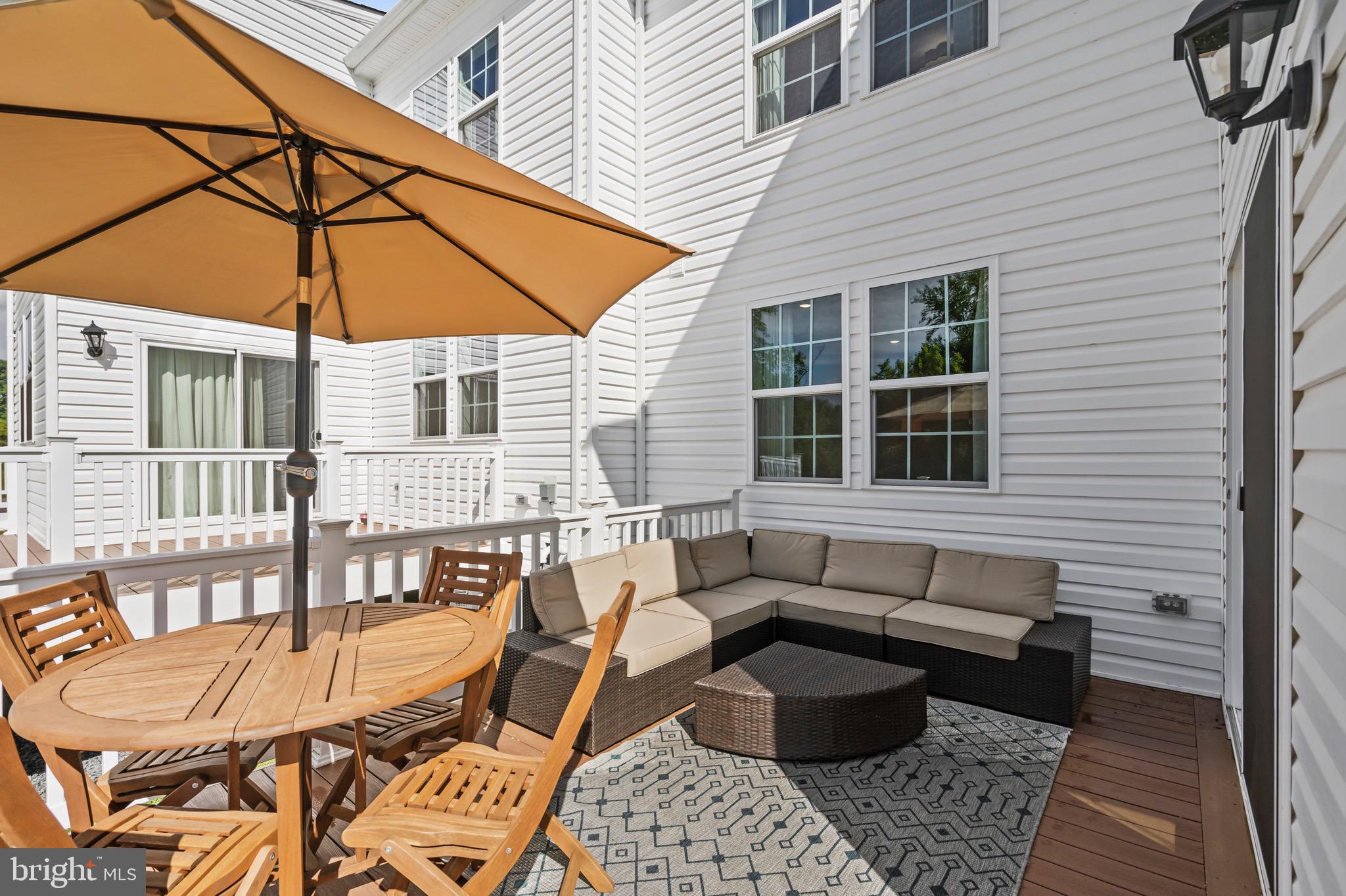 50 ROSE HILL WAY