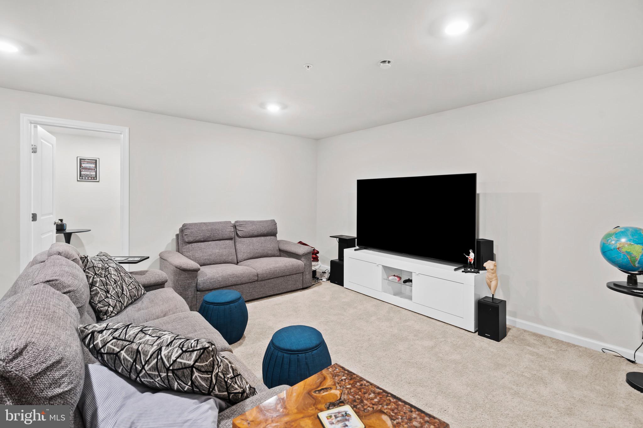 50 ROSE HILL WAY