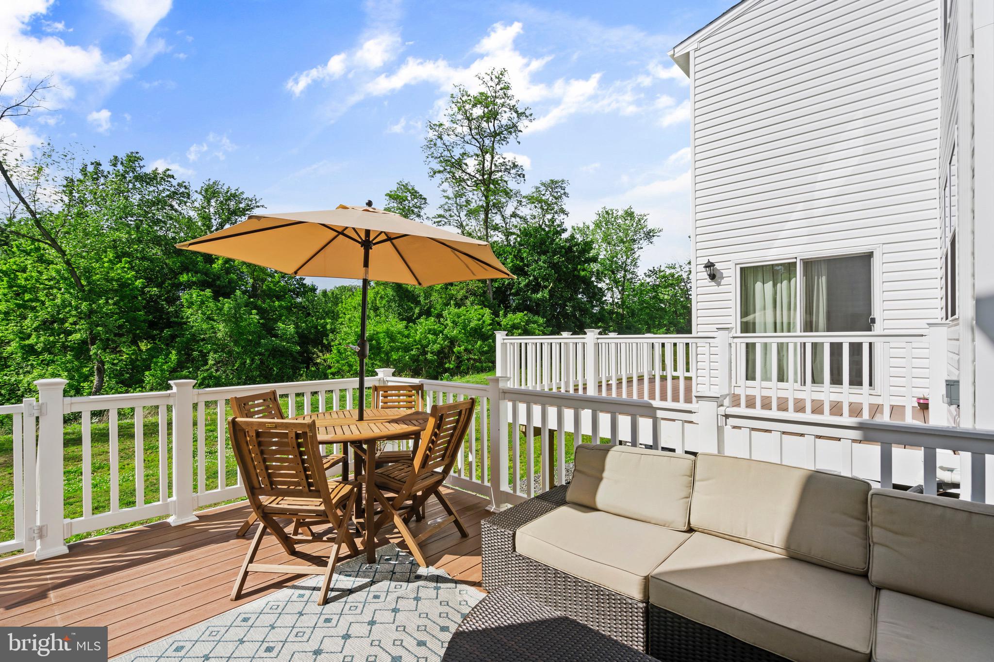 50 ROSE HILL WAY