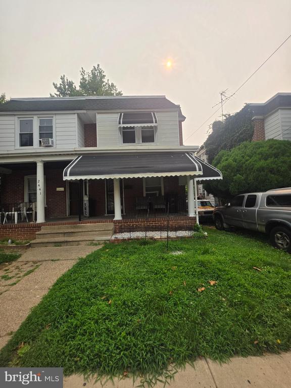 2439 MADISON STREET