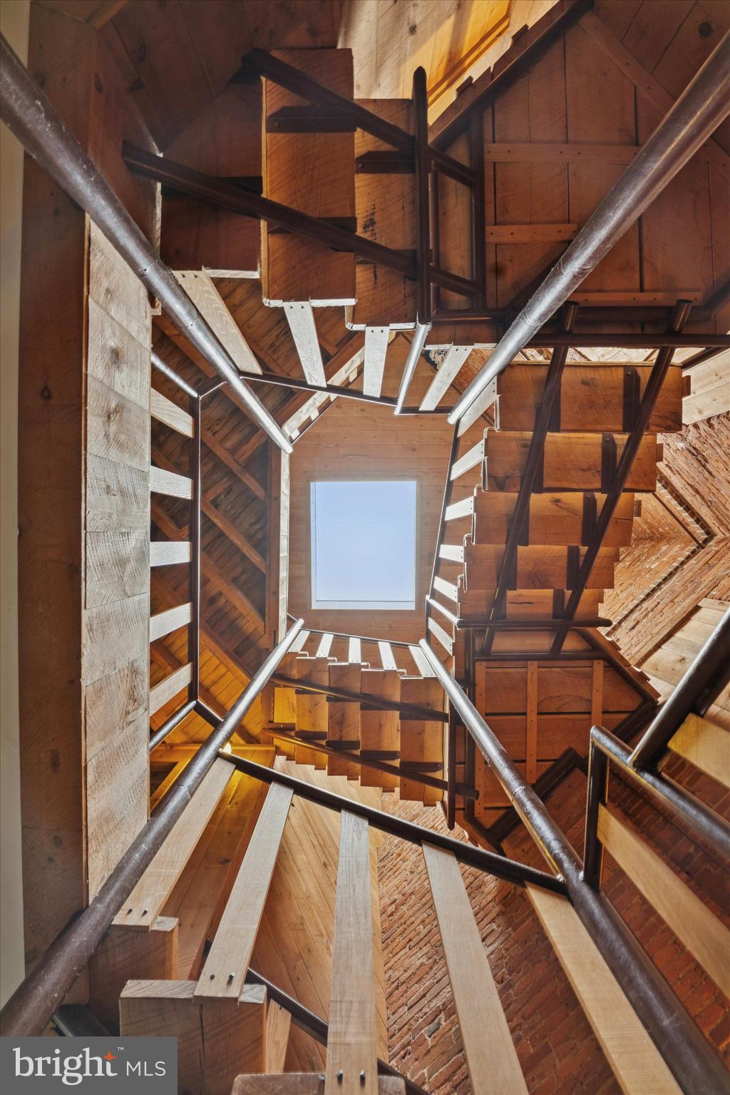 409 LANCASTER AVENUE