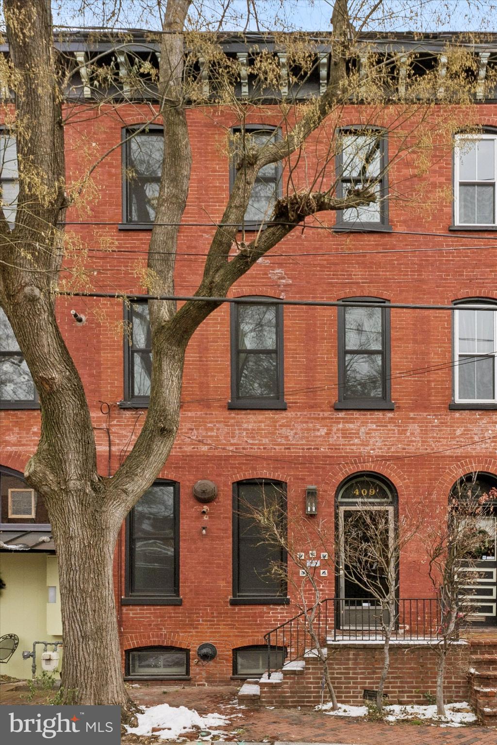 409 LANCASTER AVENUE