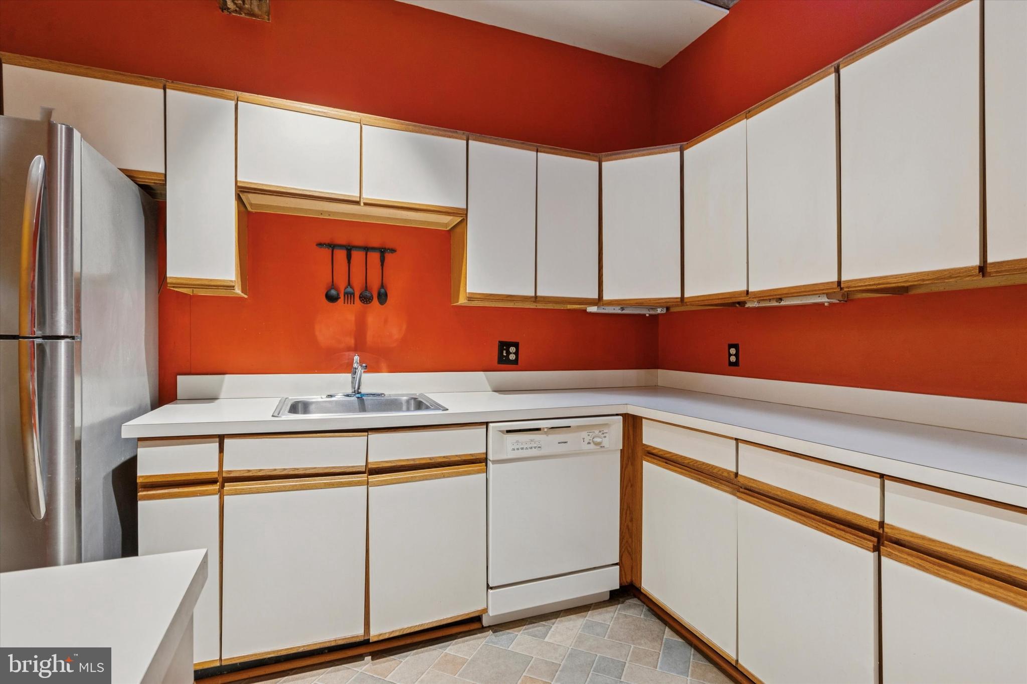 409 LANCASTER AVENUE