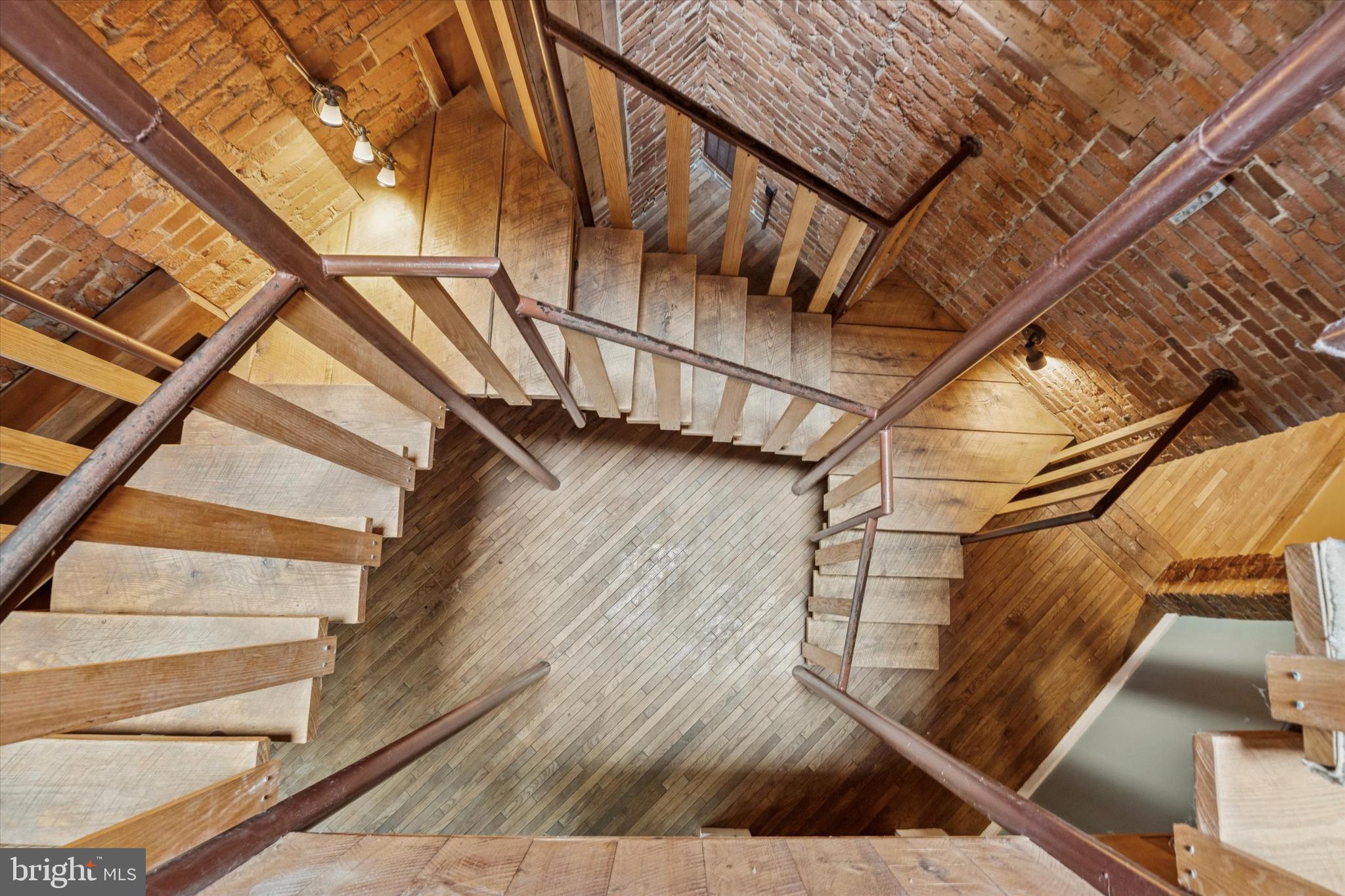 409 LANCASTER AVENUE