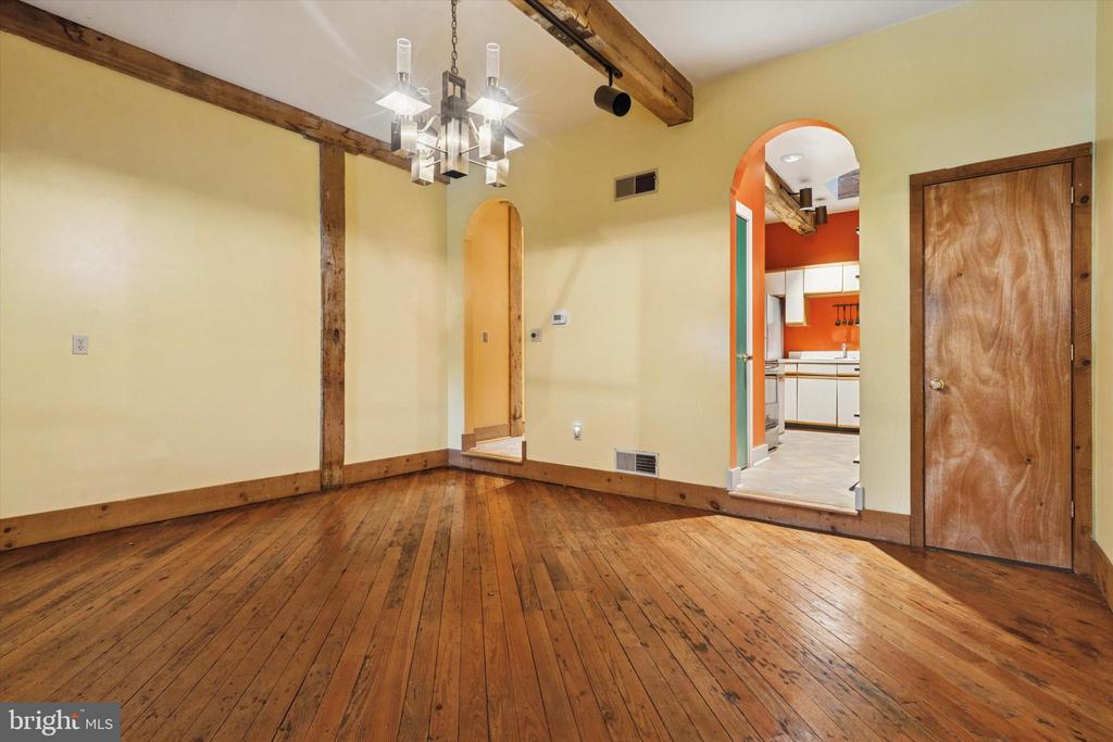 409 LANCASTER AVENUE