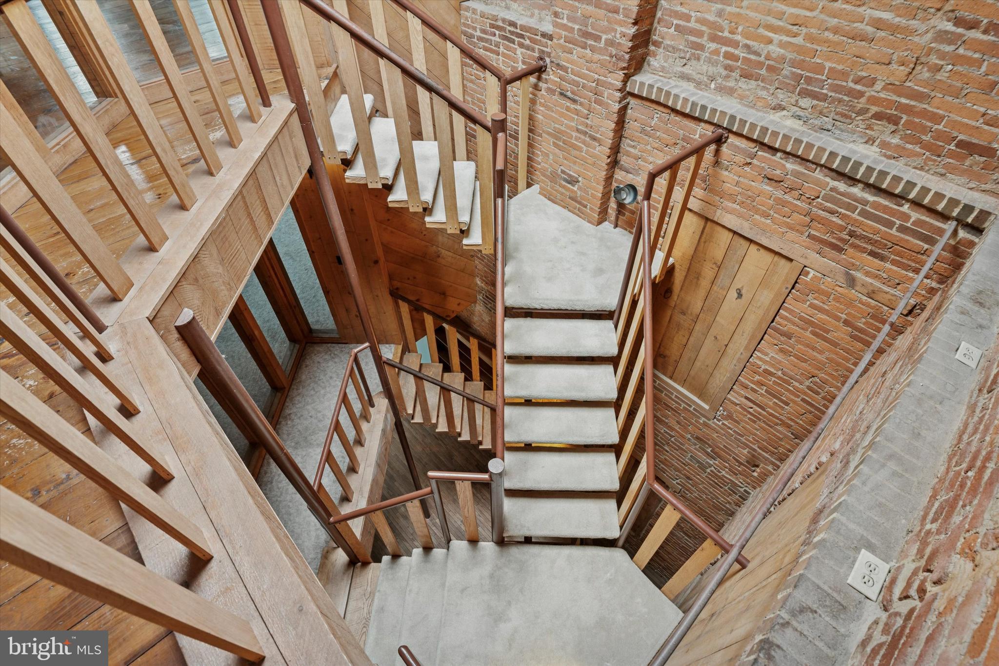 409 LANCASTER AVENUE