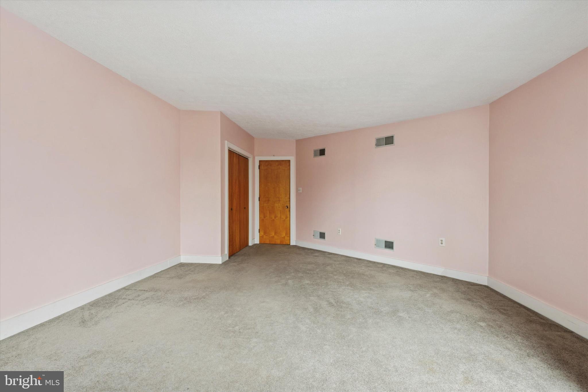 409 LANCASTER AVENUE