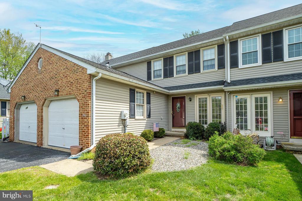 1743 BETZ FARM