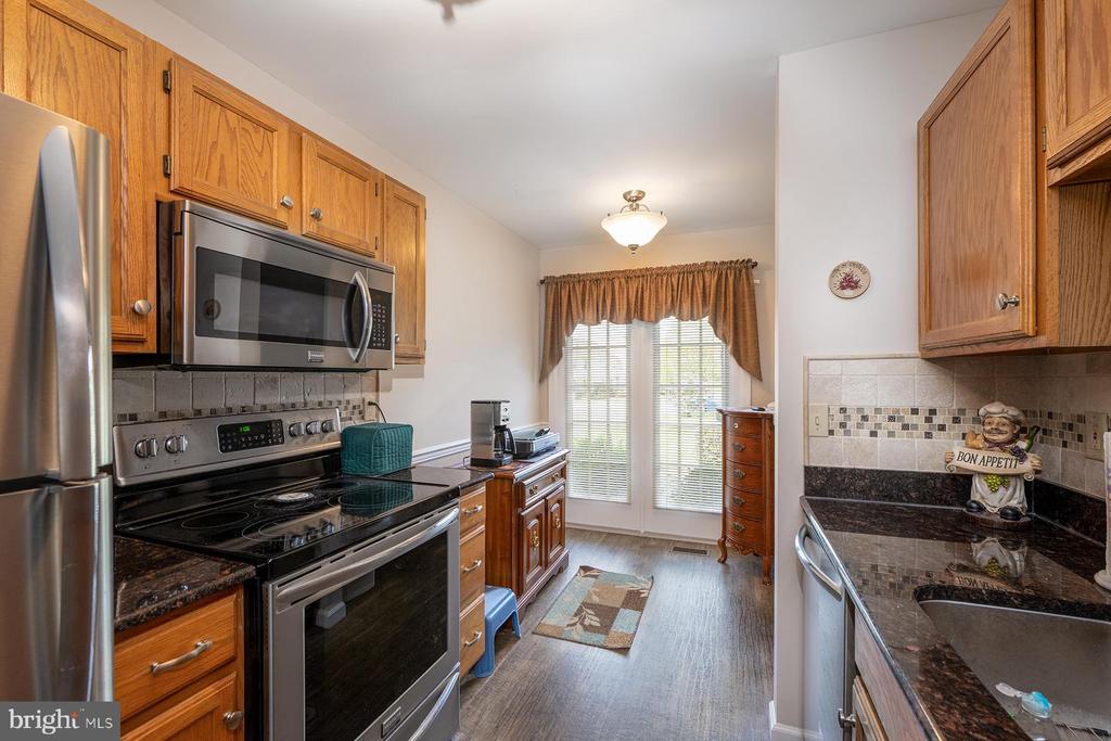 1743 BETZ FARM