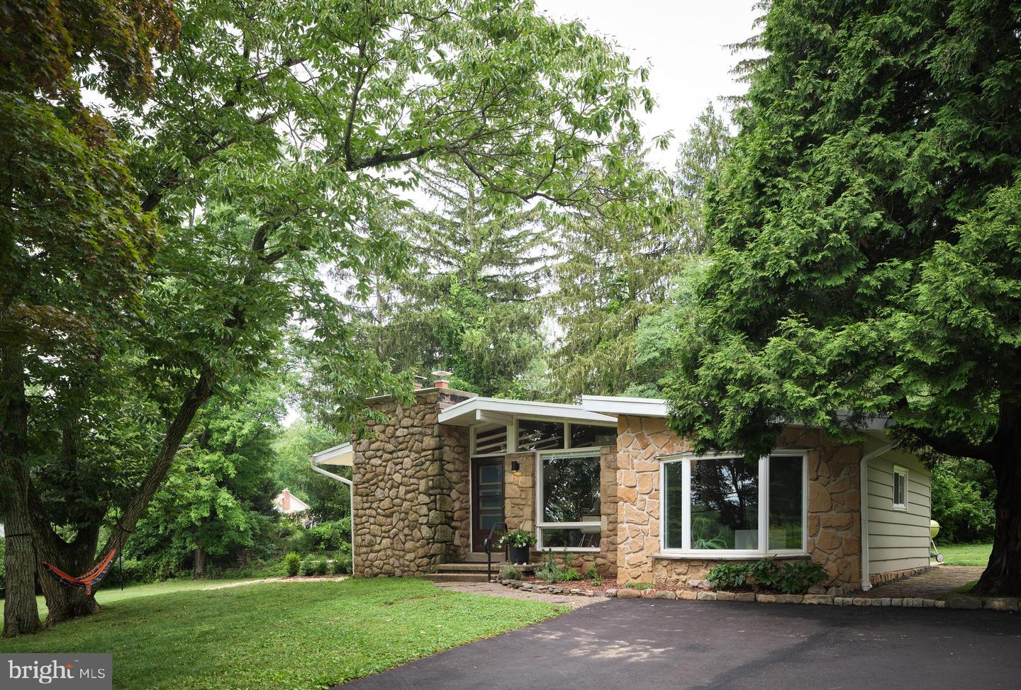 3340 Masons Mill Rd