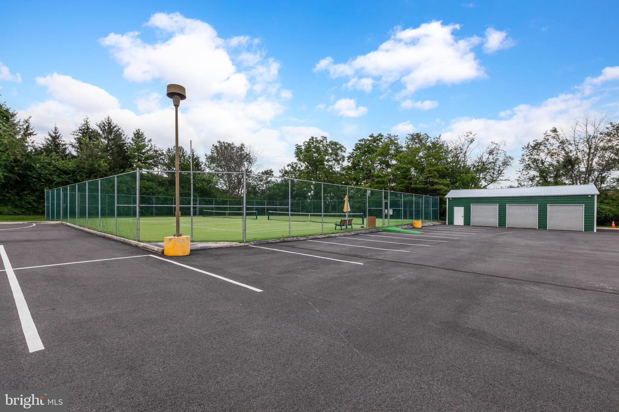 666 W Germantown Pike #1513