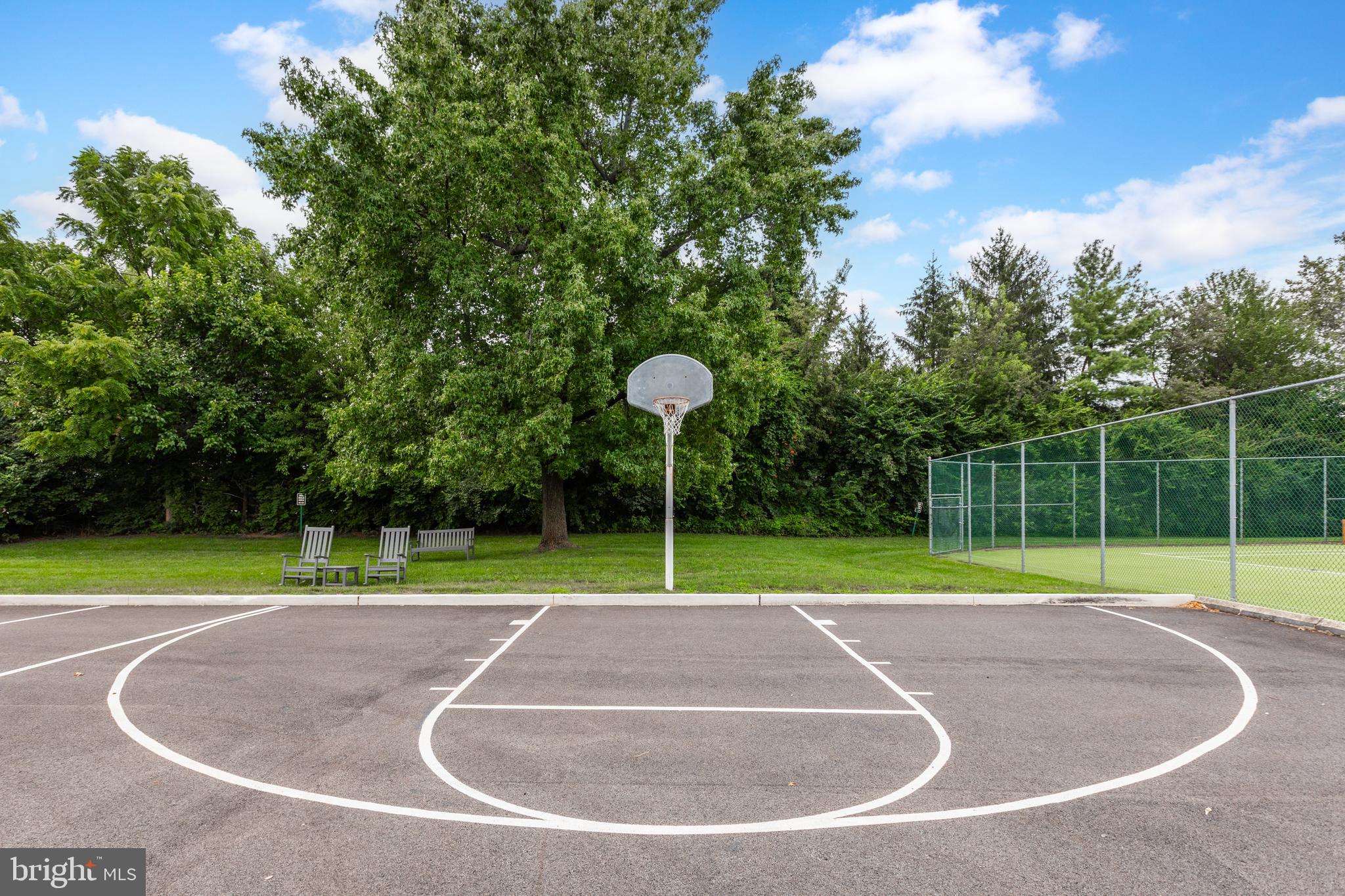 666 W Germantown Pike #1513