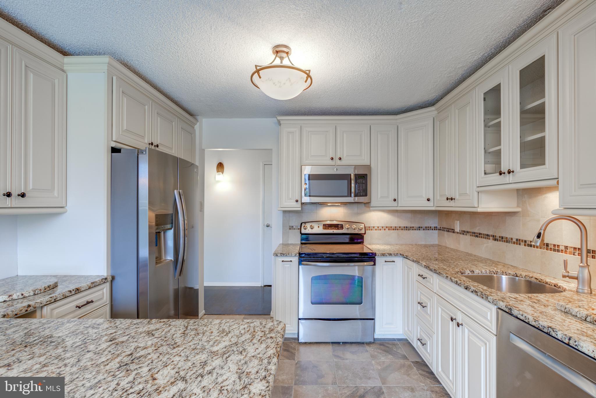 666 W Germantown Pike #1513