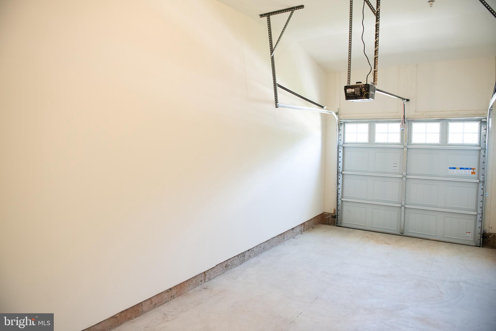 423 Sweet Bay Ln