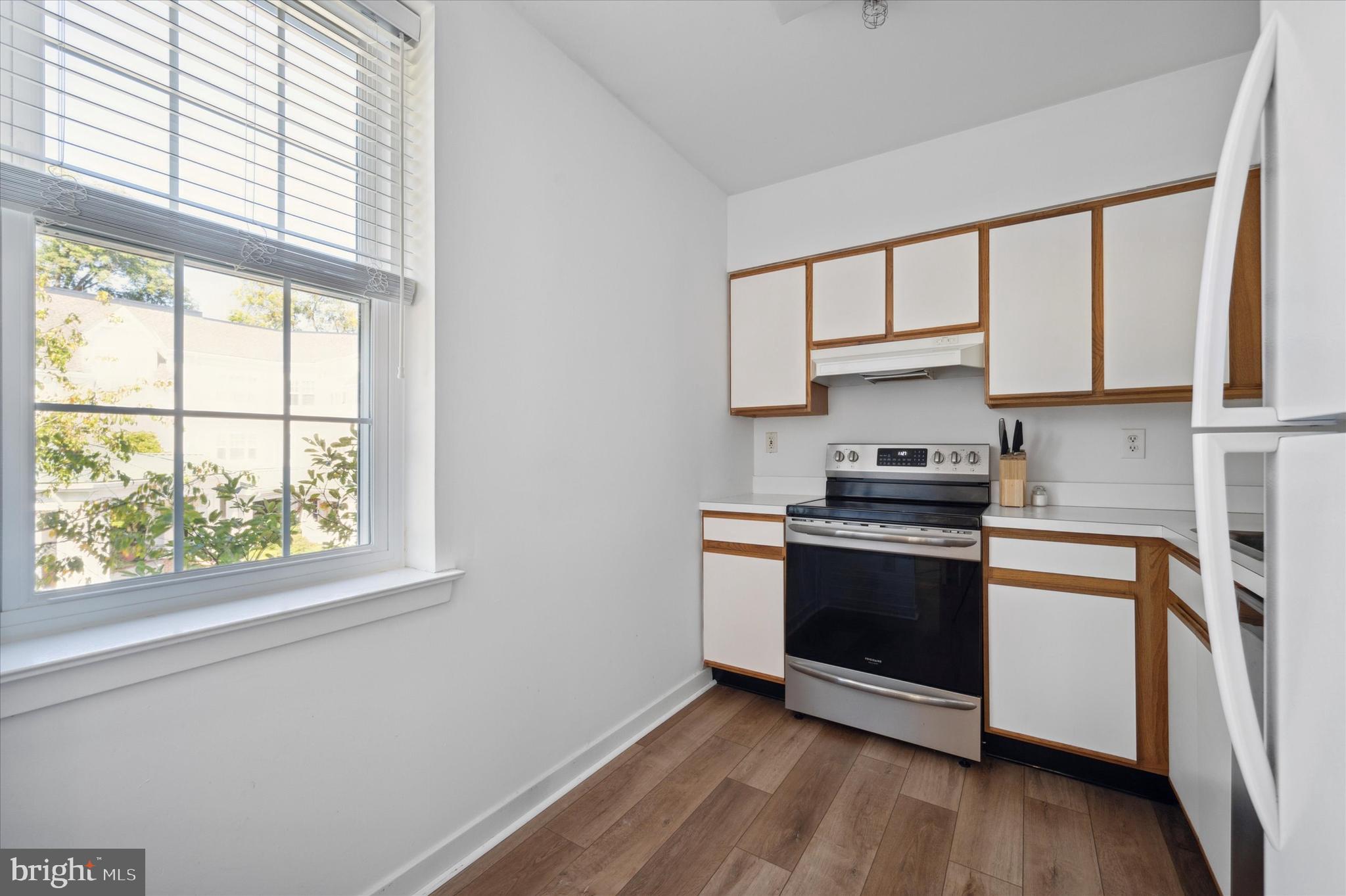 104 Woodside Rd #C-202