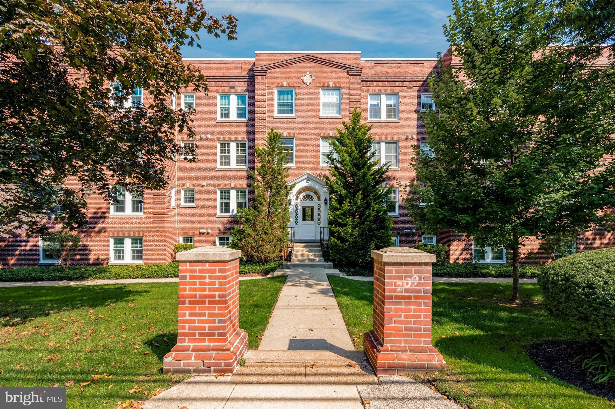 104 Woodside Rd #C-202