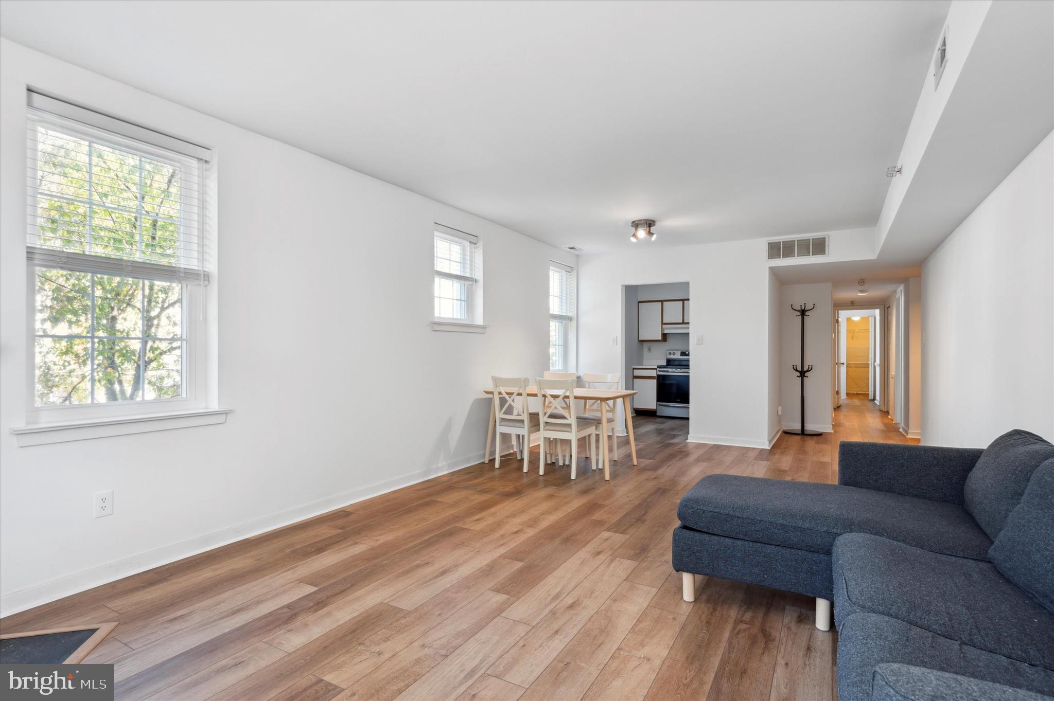 104 Woodside Rd #C-202