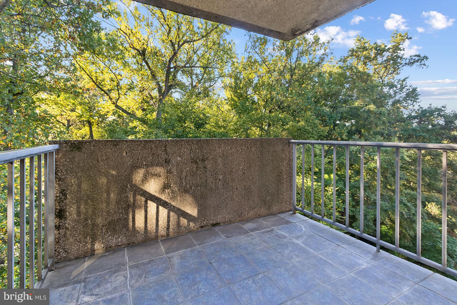 1001 CITY AVE #EE-1024