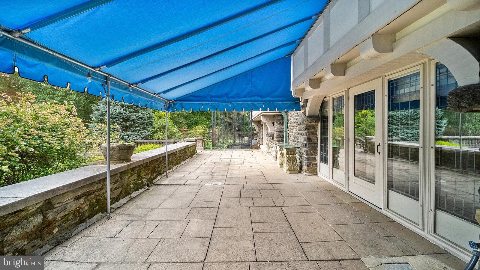 1717 Woodland Rd