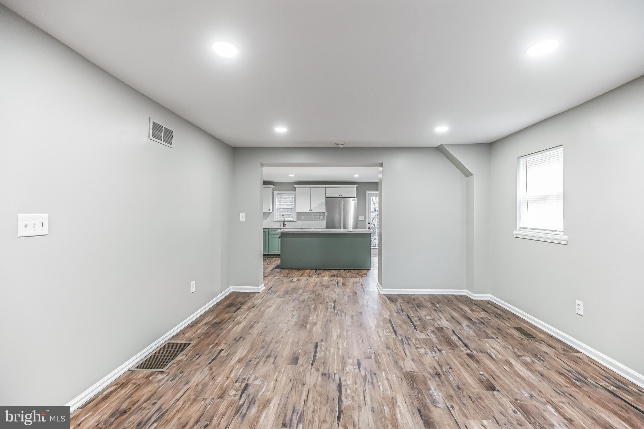 203 FORD ST