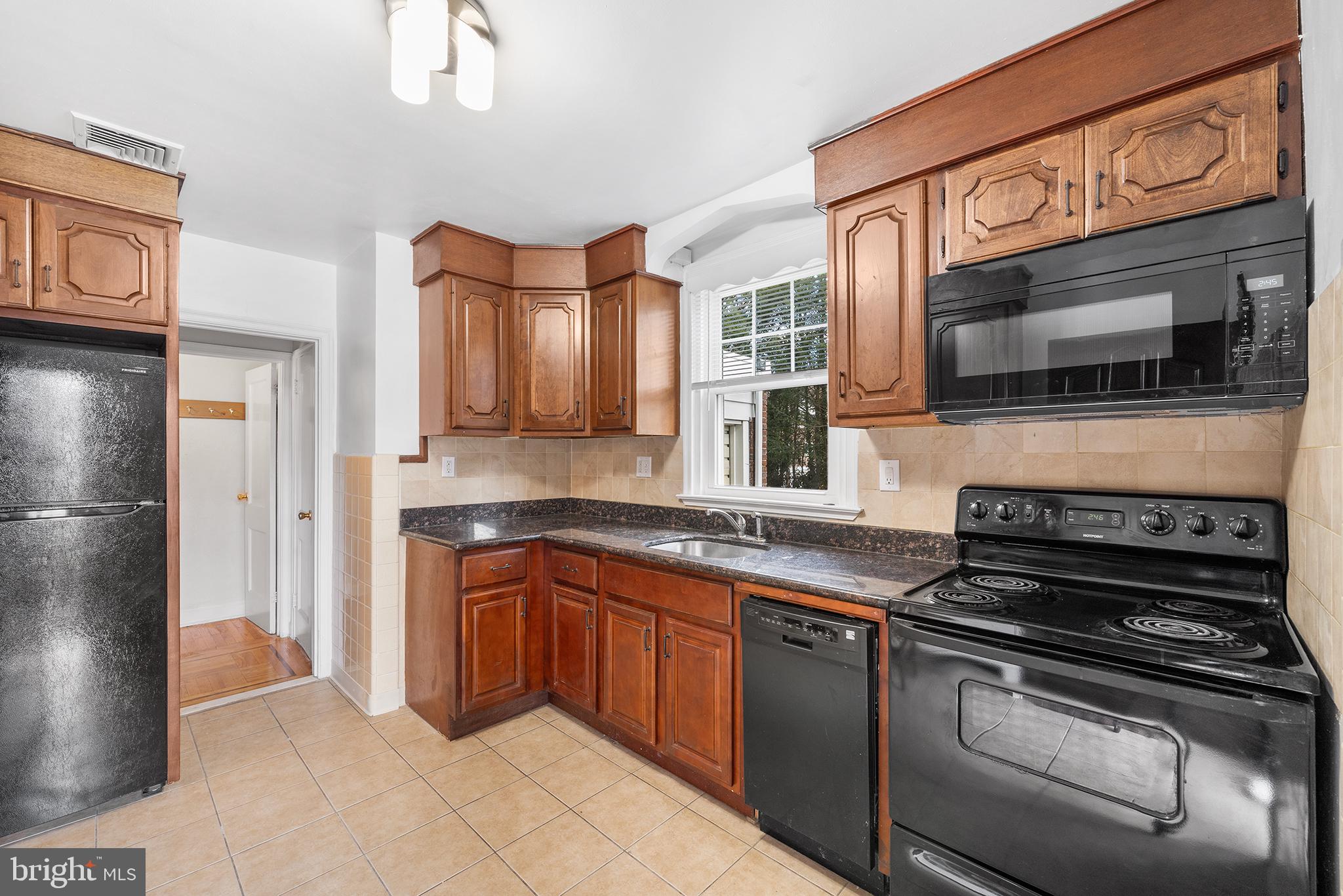 129 Overbrook Pkwy