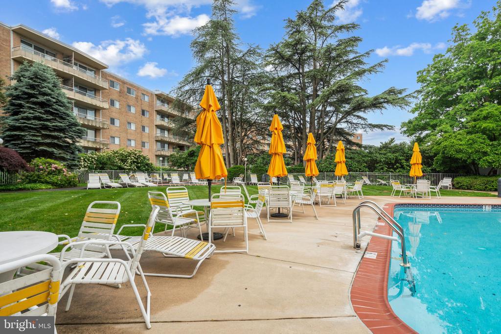 309 Florence Ave #112-N