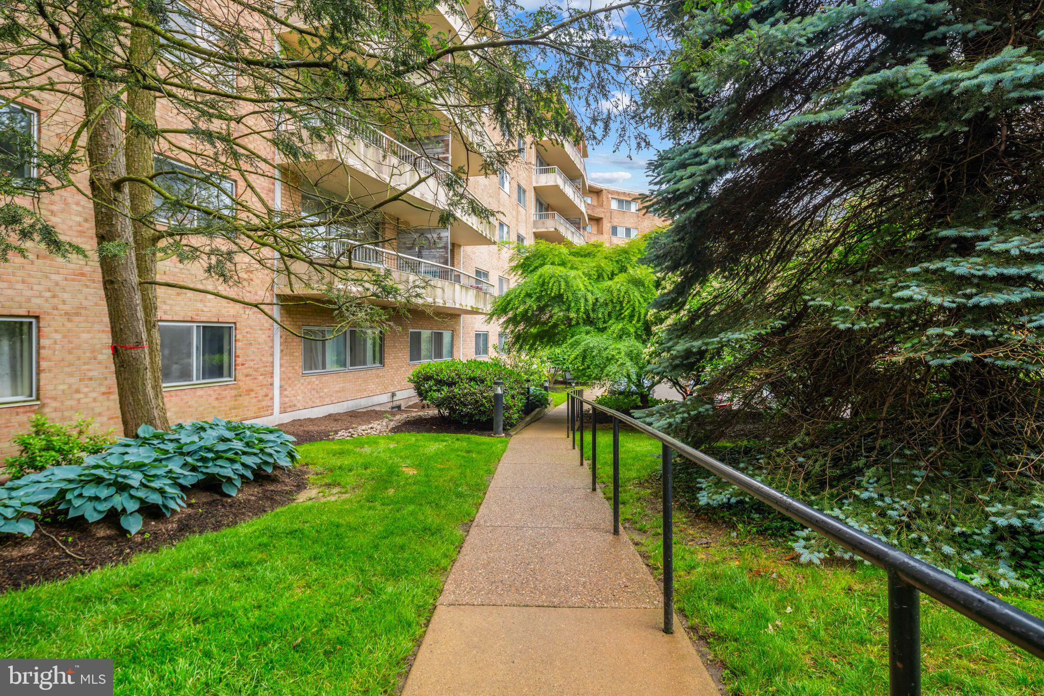 309 Florence Ave #112-N