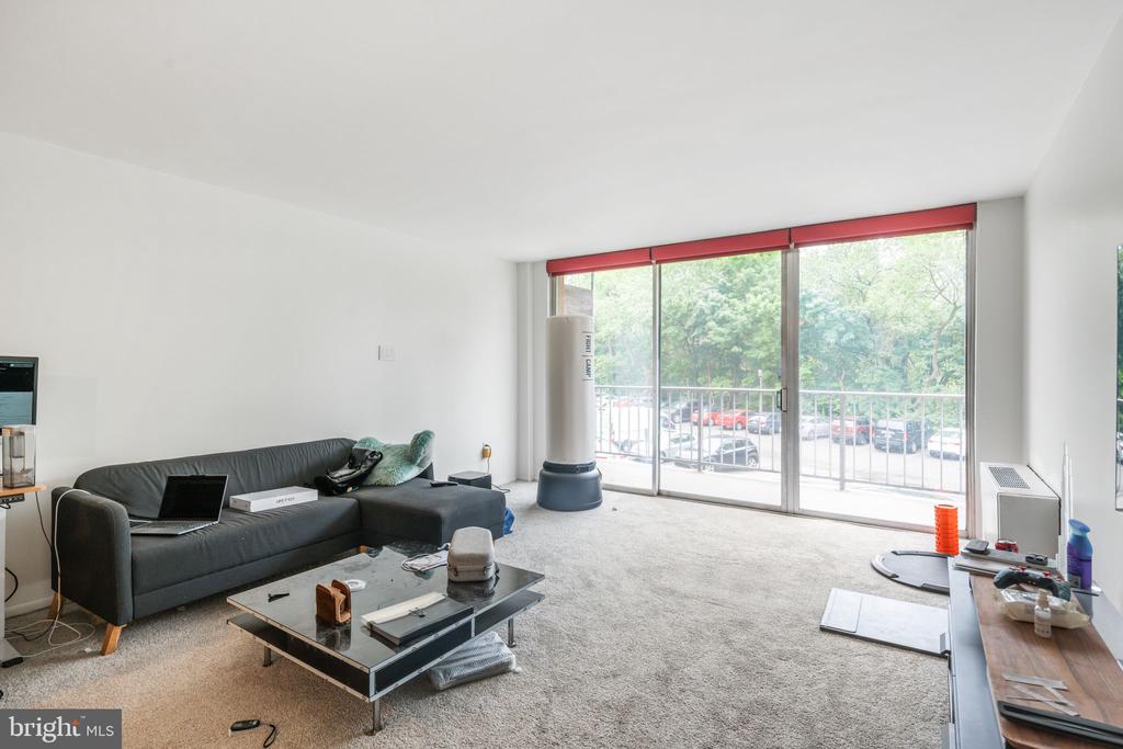 309 Florence Ave #112-N