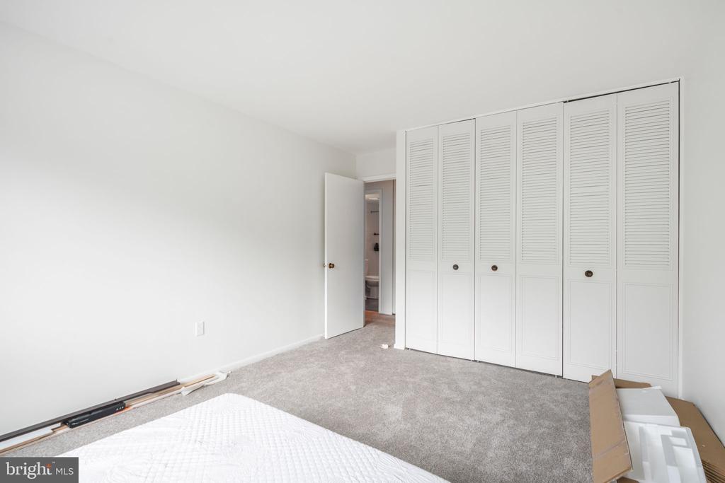309 Florence Ave #112-N