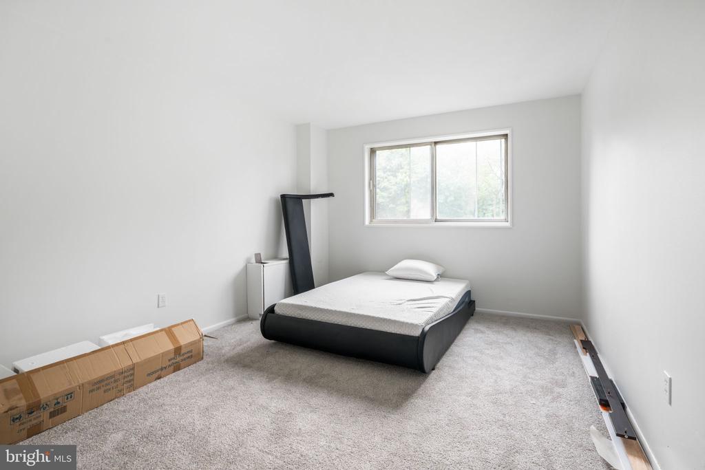309 Florence Ave #112-N