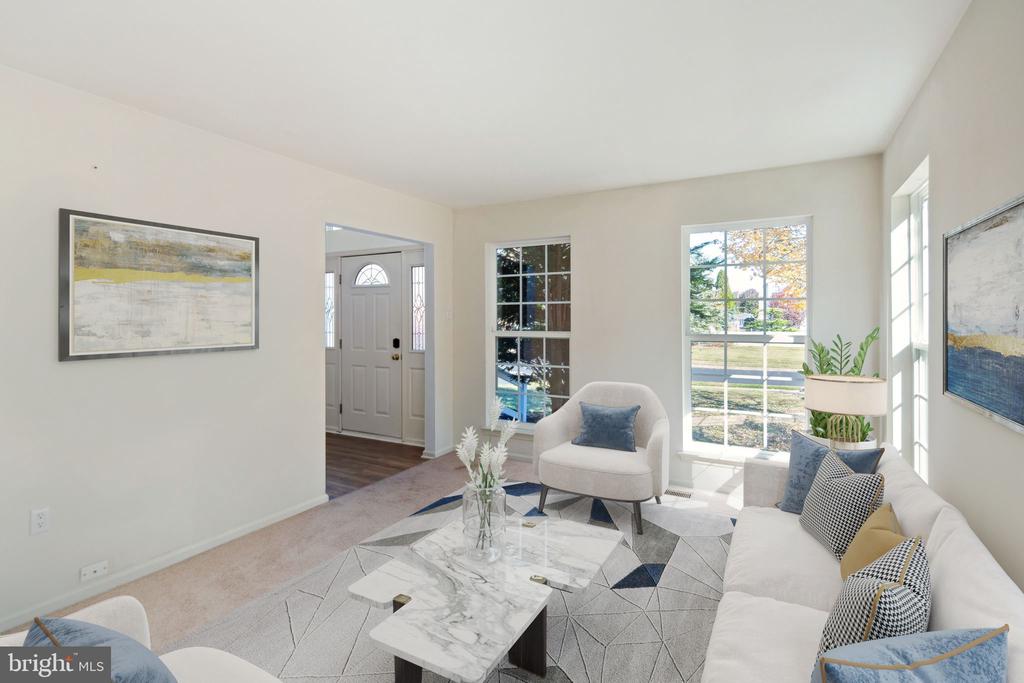 215 Cypress Ln