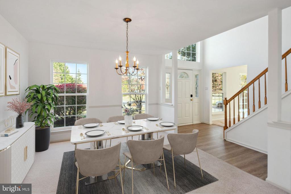 215 Cypress Ln