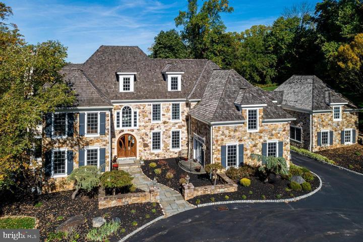 1300 Valley Rd