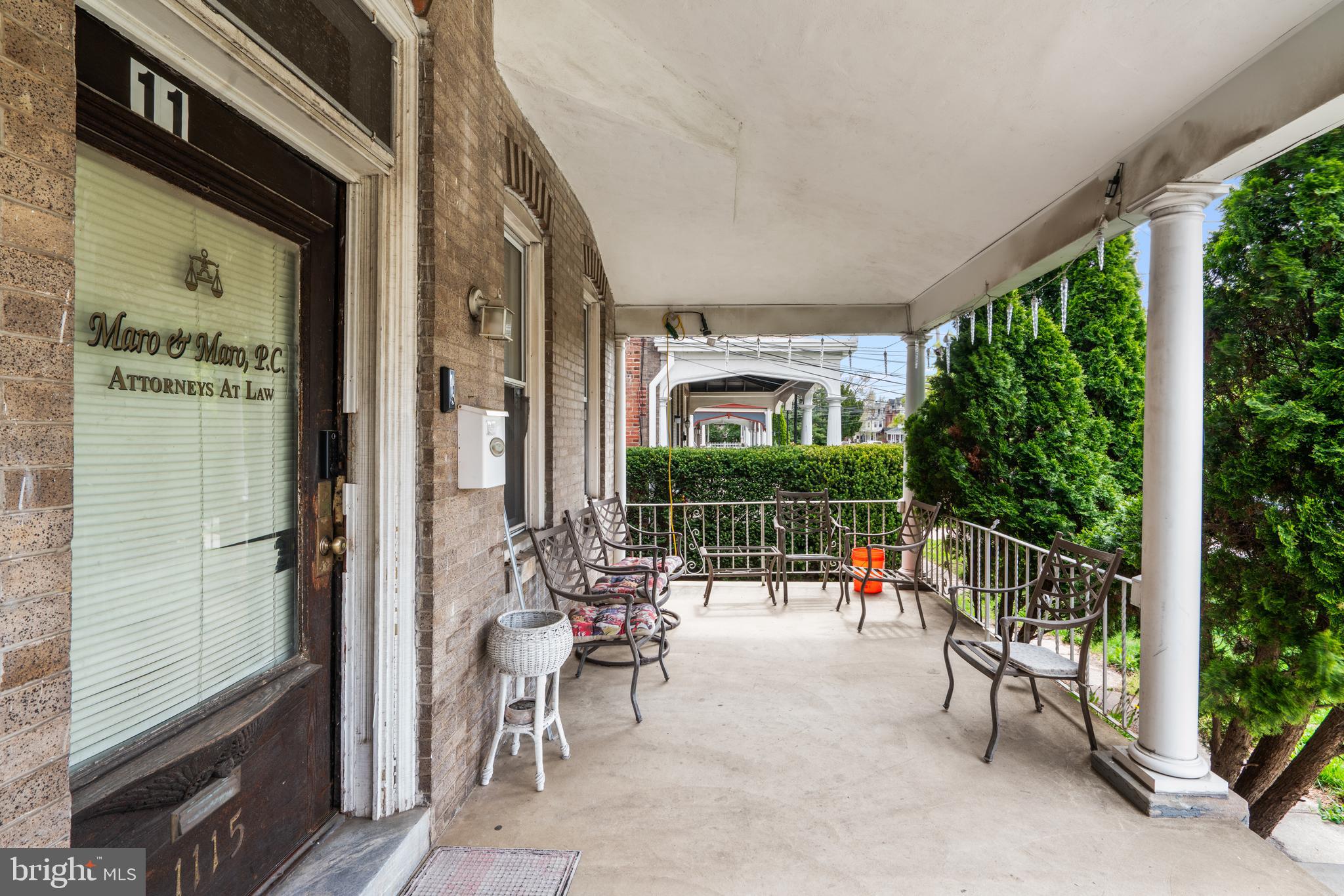 1115 W Main St