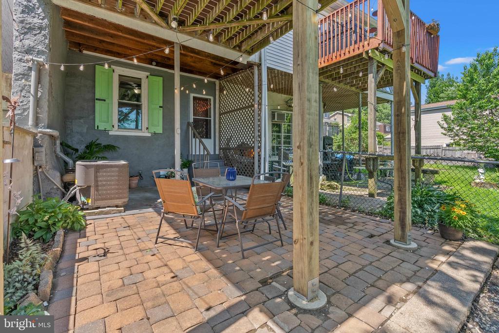 25 Jefferson St