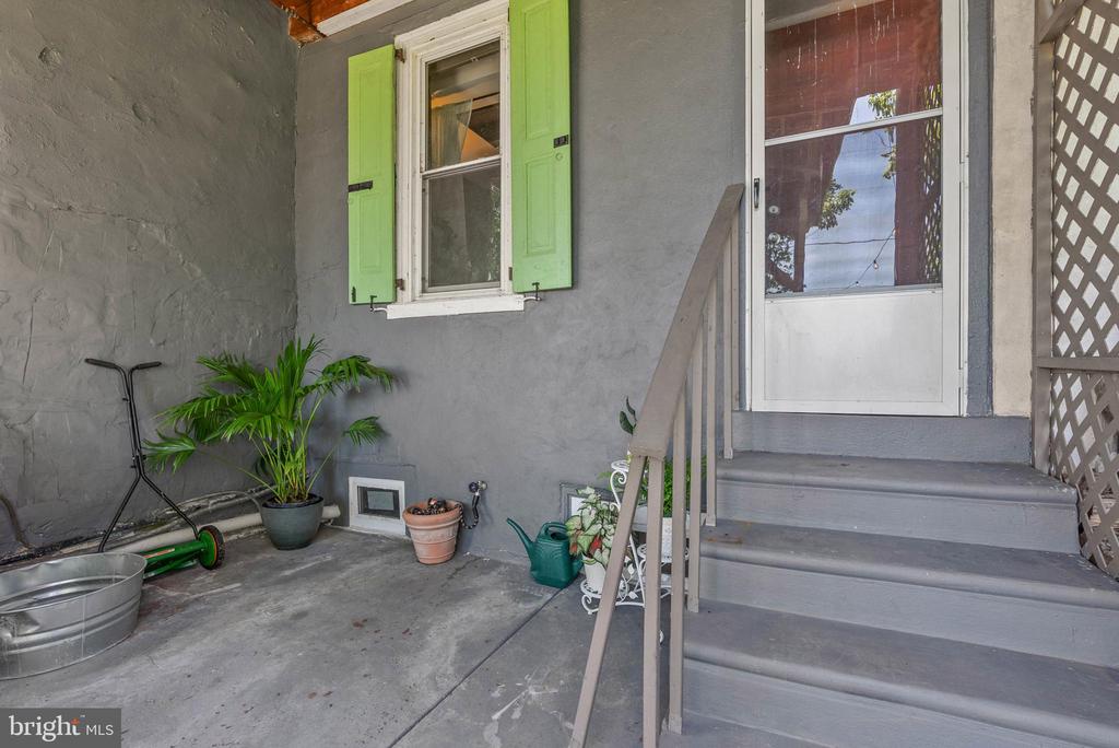 25 Jefferson St