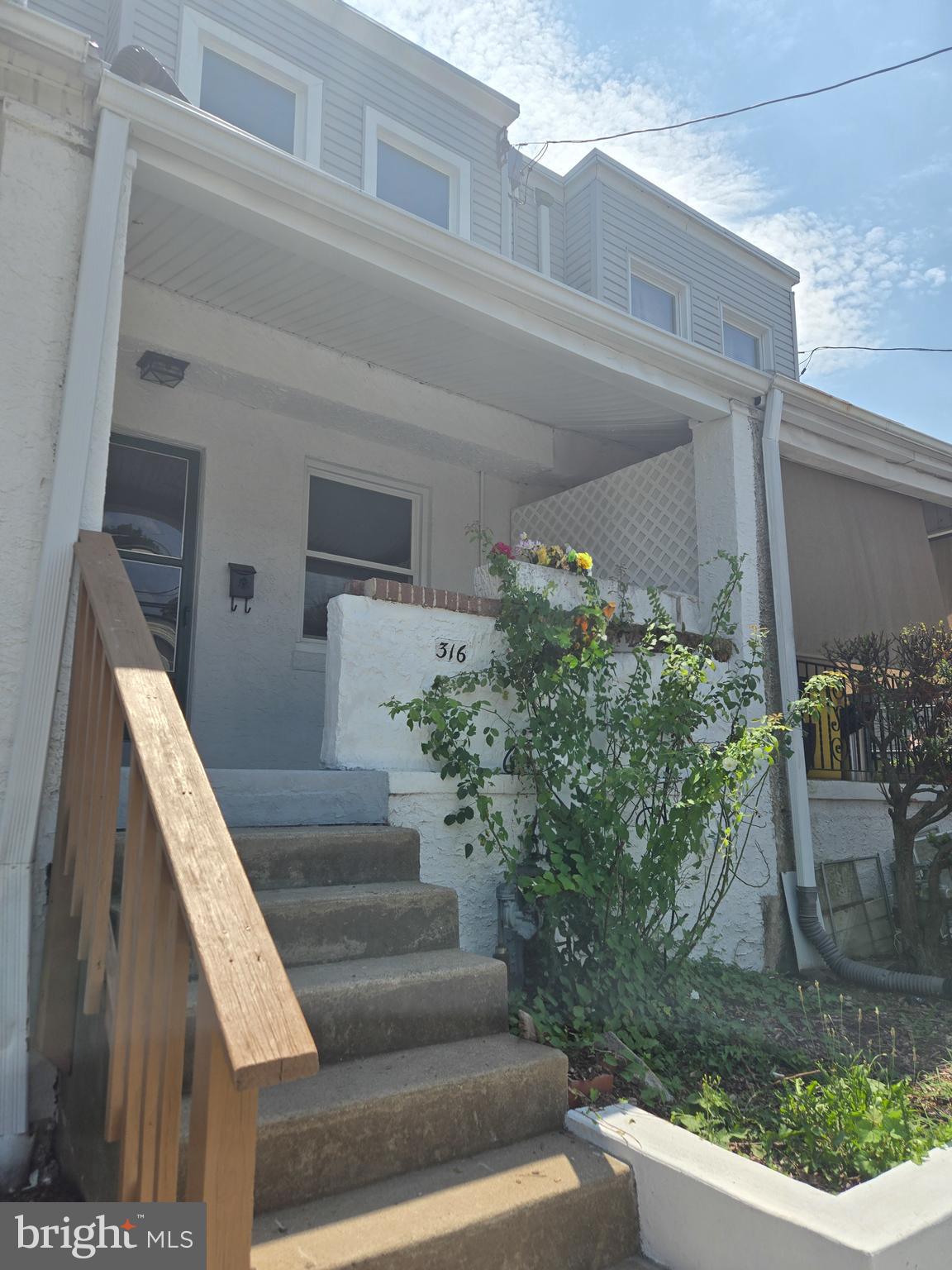 316 WOODBINE AVE