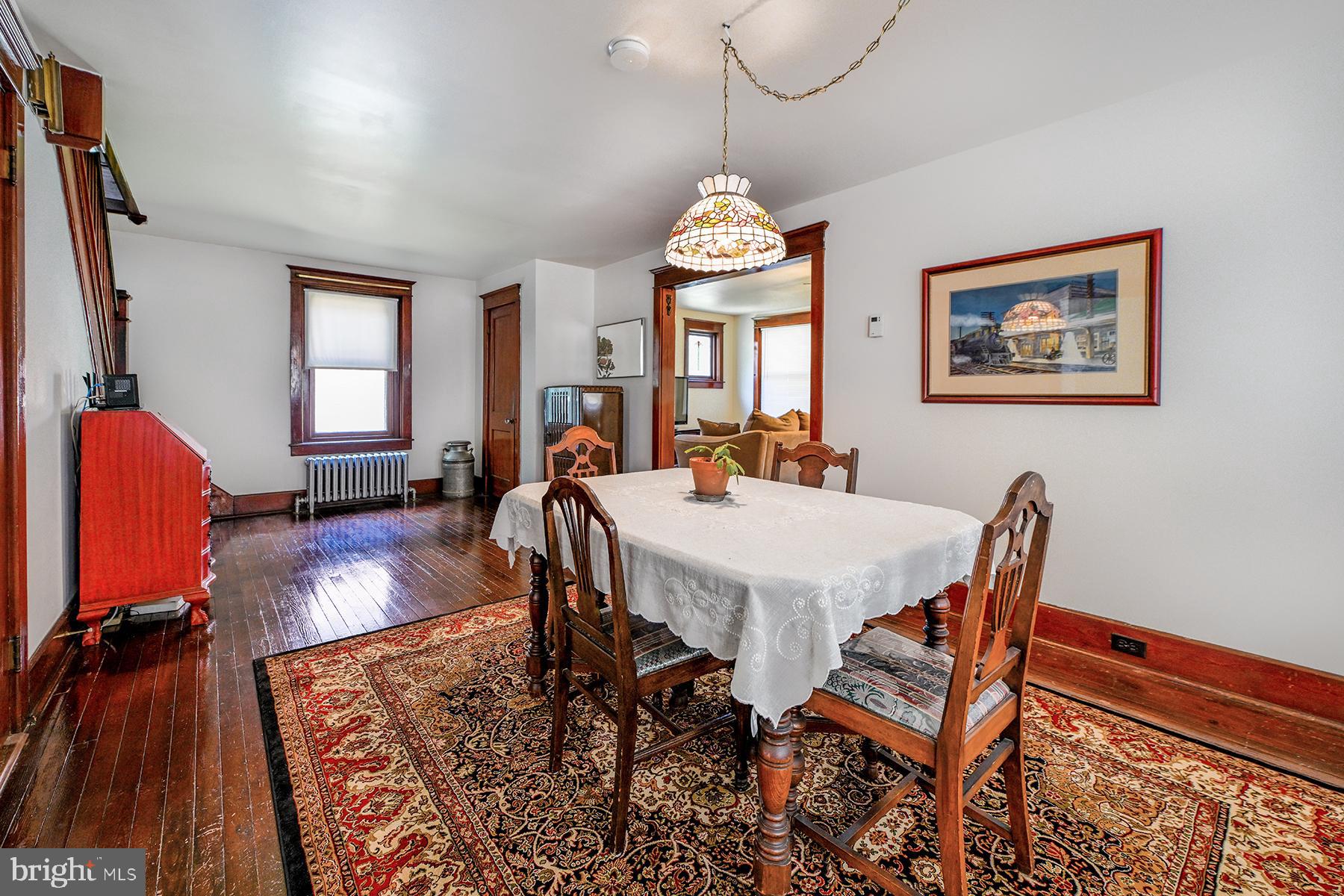 23 Berks St