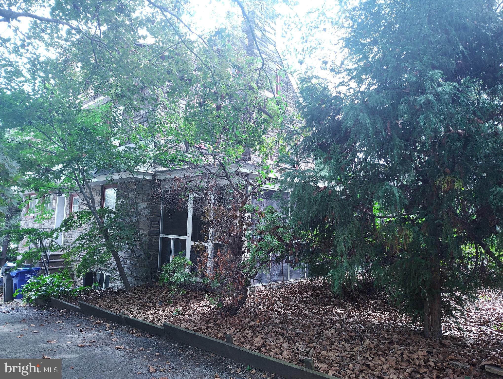 625 CHELTEN HILLS DRIVE