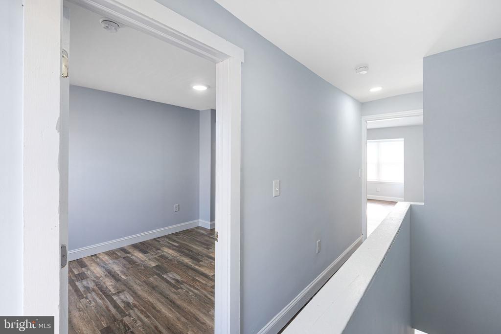 725 W LAFAYETTE STREET