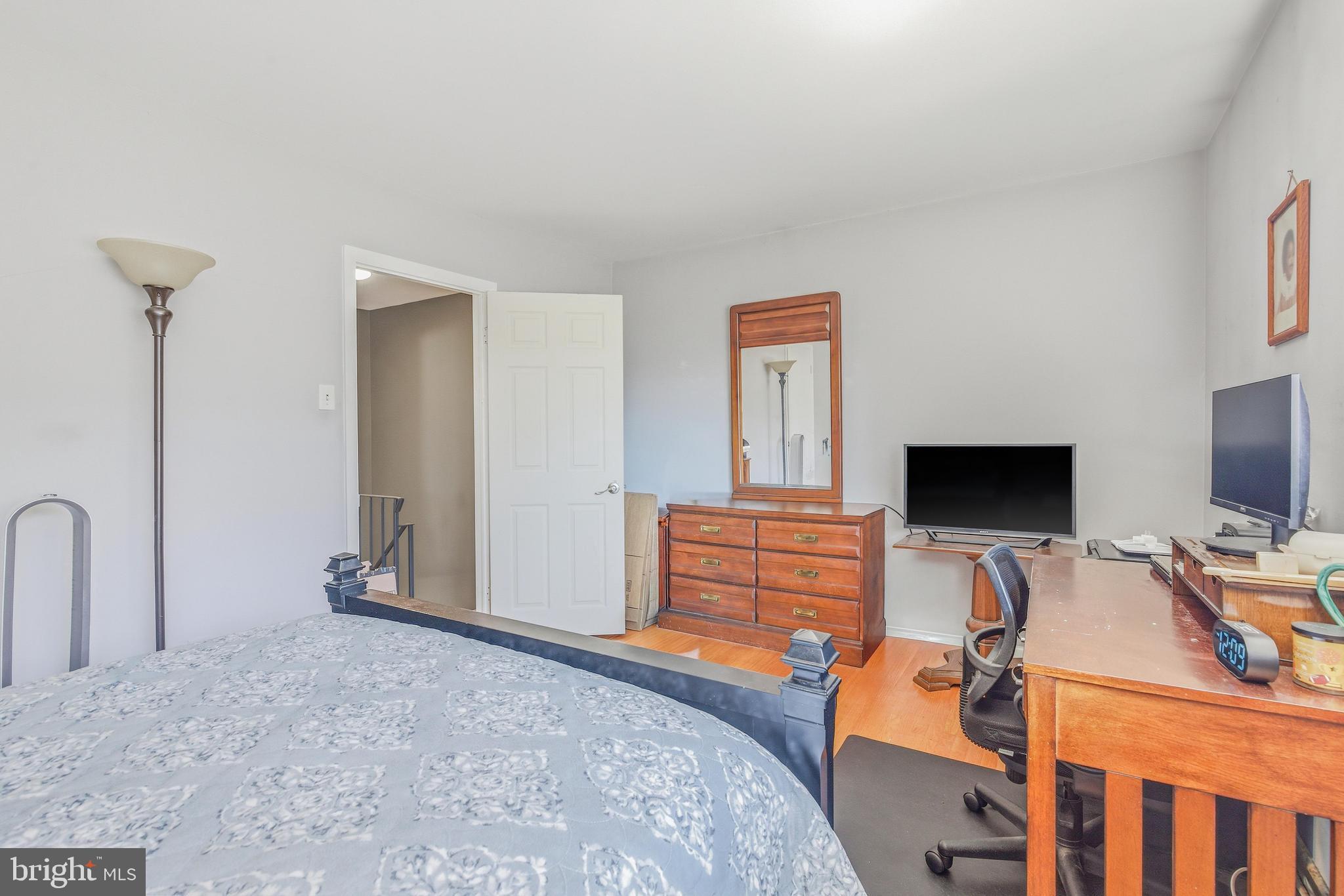 106 W MONTGOMERY AVENUE 8