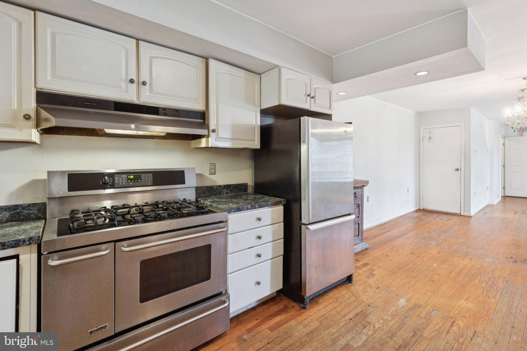 220 JEFFERSON STREET