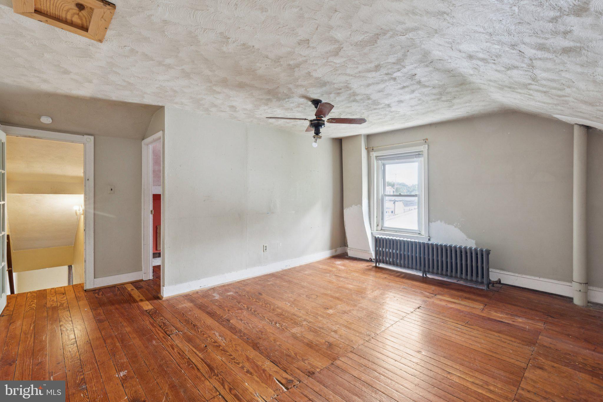 220 JEFFERSON STREET