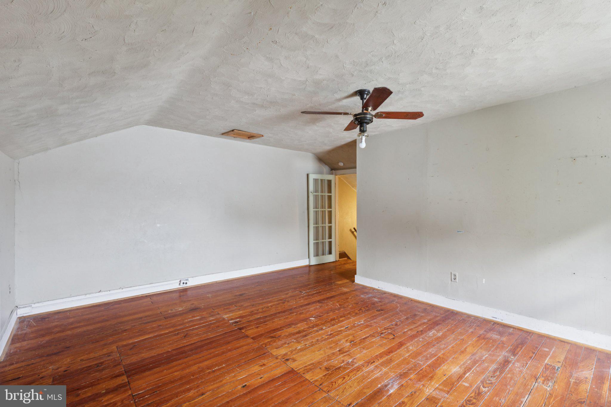 220 JEFFERSON STREET