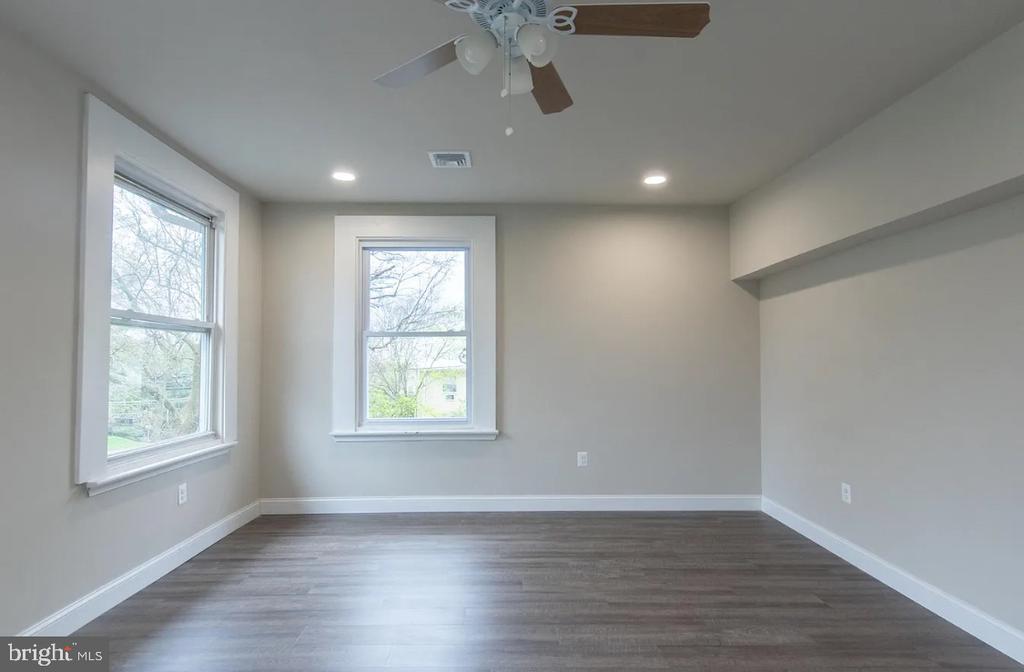 115 MONTGOMERY AVENUE 2