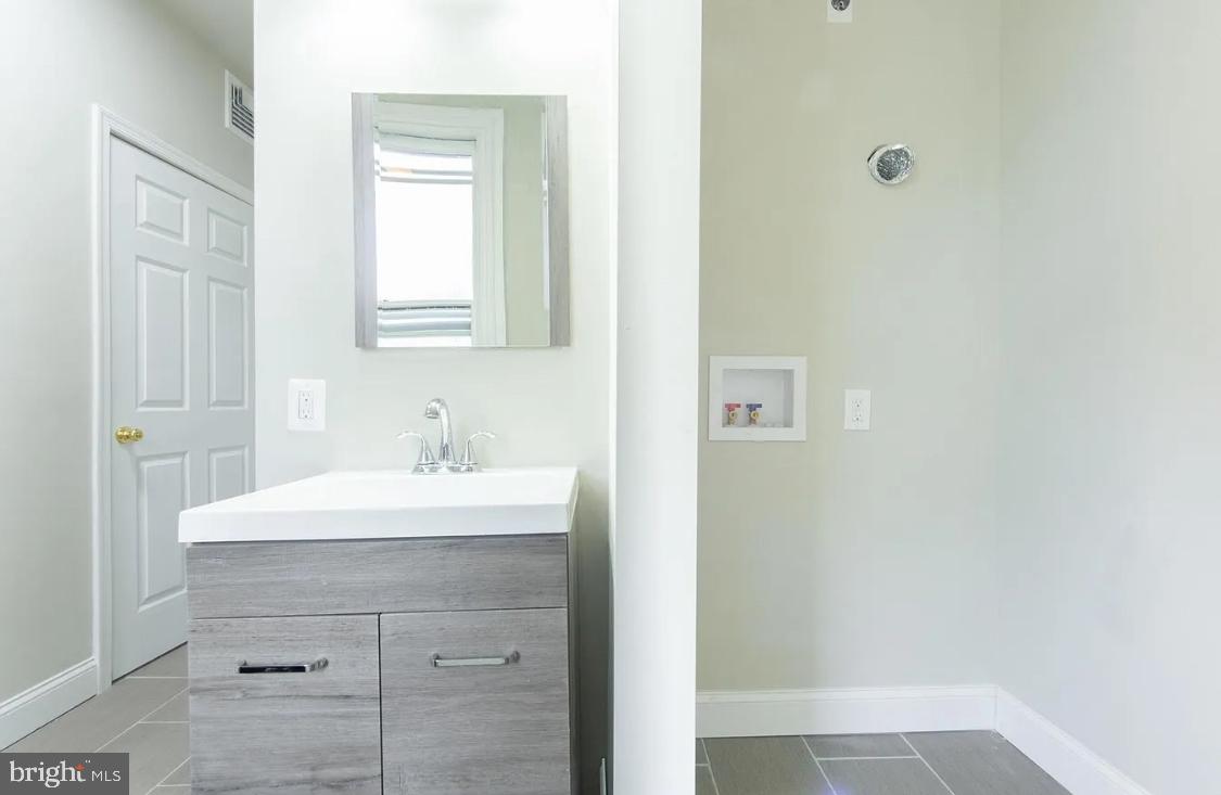 115 MONTGOMERY AVENUE 2