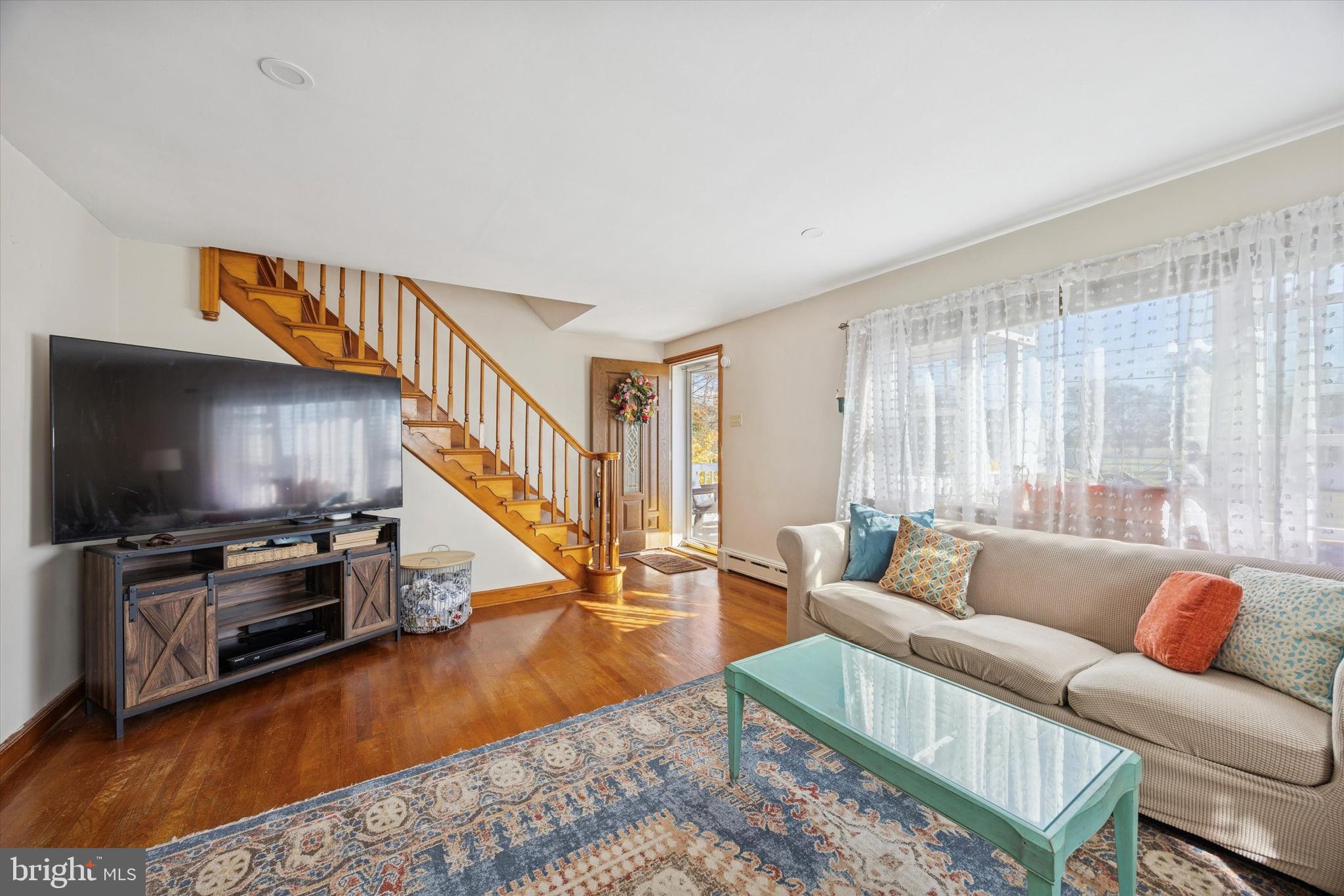 2951 N CHARLOTTE STREET